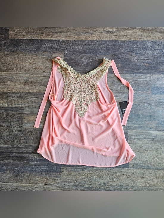 Fashion to Figure Tops - Fashion to Figure Pink/Sleeveless/Intricate Lace Women Top 3X